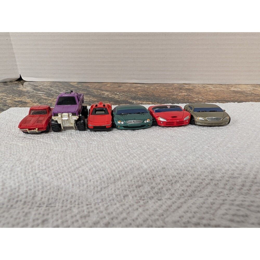 Micro Machines Lot & Random Vehicles - Picture 6 of 8